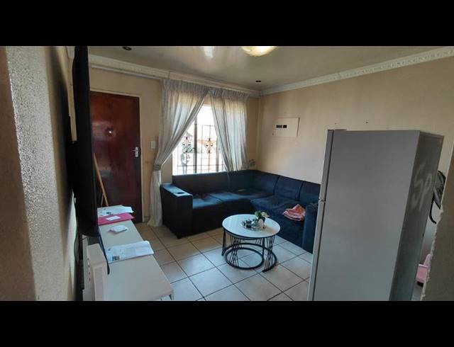 3 BEDROOM HOUSE FOR SALE IN ORMONDE